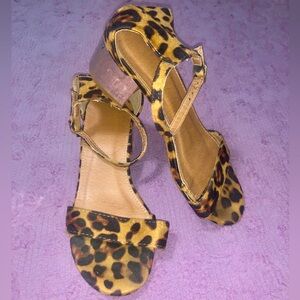 Leopard Heels 🐆